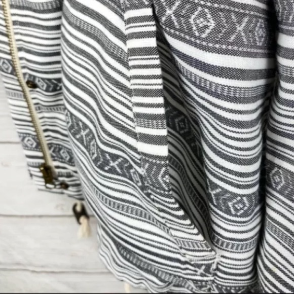 Thread & Supply Aztec Jacket - Picture 11 of 11